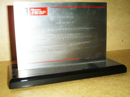 Placa de Homenagem 23