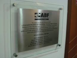 Placa de Homenagem 26